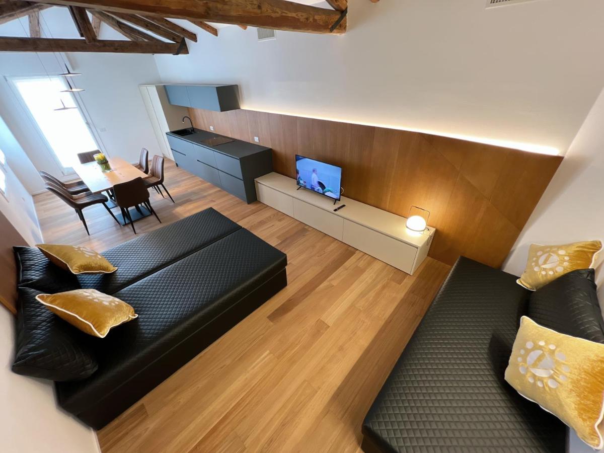 Attico Vivit 60 Appartement Mestre Buitenkant foto